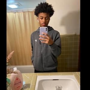 Meet your Posher, Tyrone